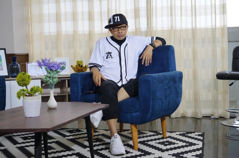 10 Gaya Armand Maulana ini nggak kalah sama anak ABG kekinian