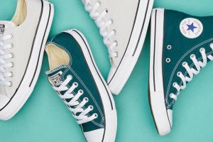 6 Tips merawat sepatu berbahan kanvas biar nggak cepet rusak