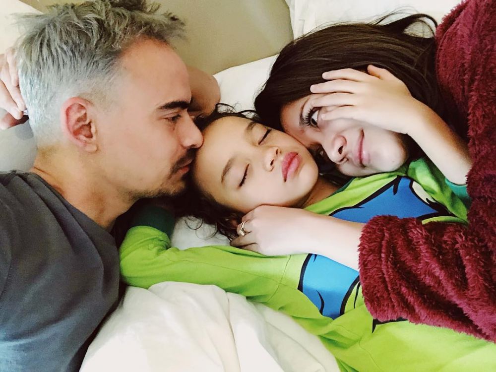 10 Potret harmonis keluarga Bunga Citra Lestari, family goals banget!