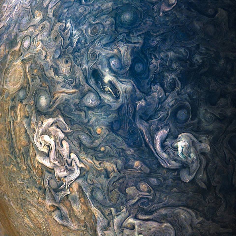 8 Foto penampakan terbaru planet Jupiter ini detailnya mengagumkan