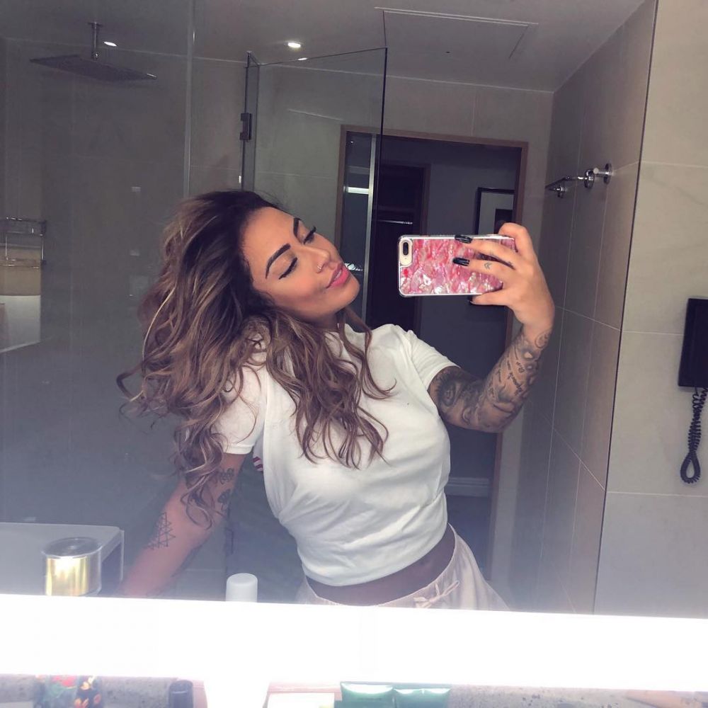 10 Potret Rafaella Becran, adik Neymar yang seksinya kebangetan