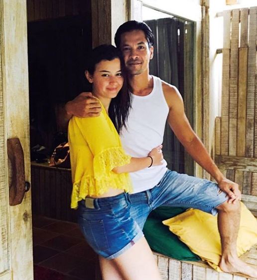 Lama pacaran, ini 10 momen kemesraan Kimberly Ryder & Edward Akbar