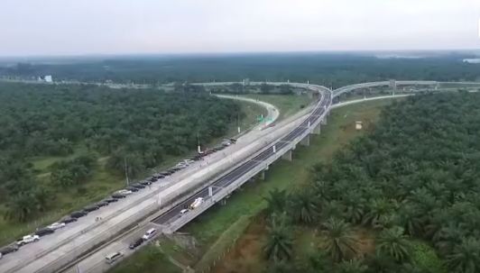 7 Jalan tol paling memukau di Indonesia, ada panorama gunung dan sawah