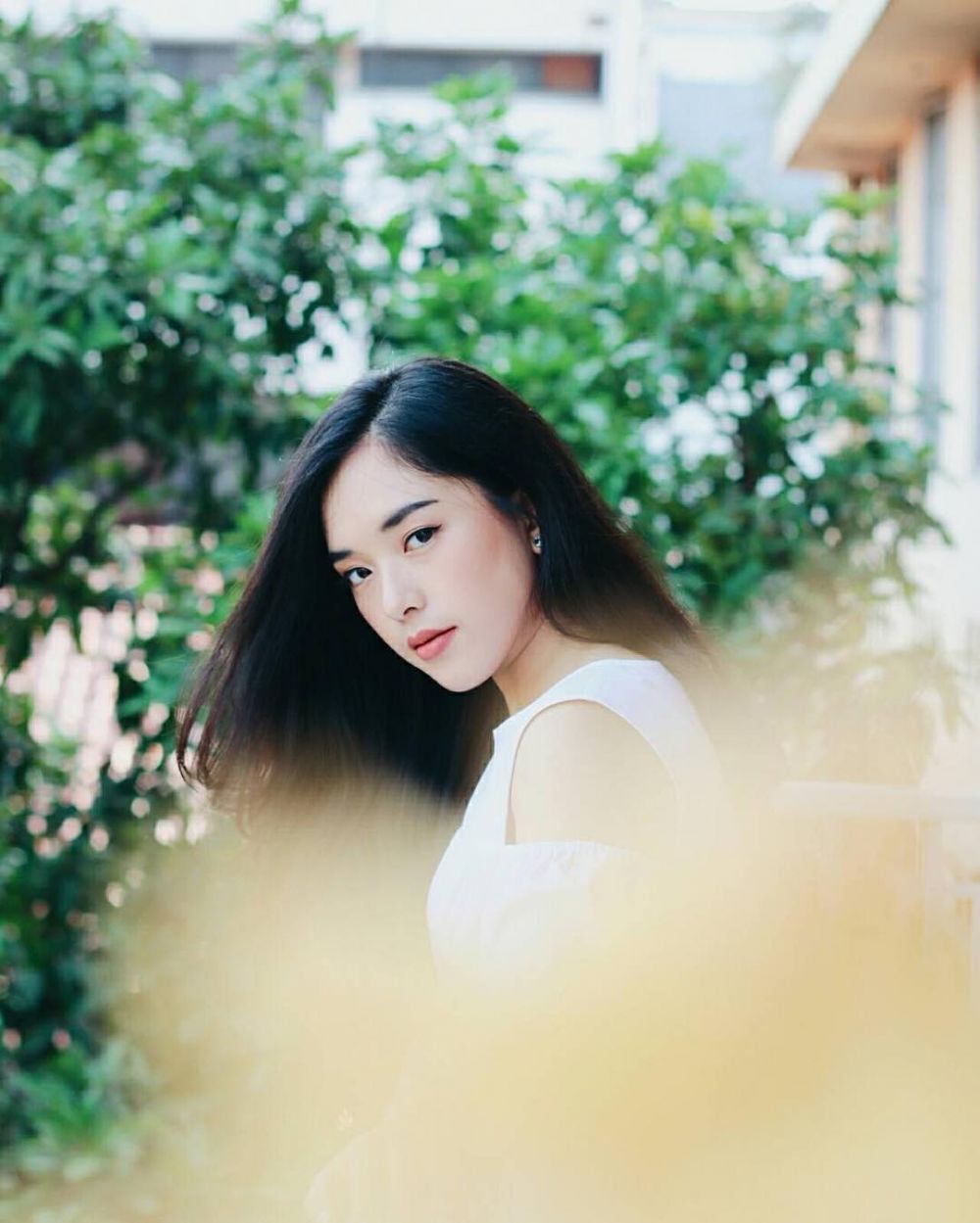 10 Potret cewek yang jadi korban SARA di KRL, ternyata model iklan