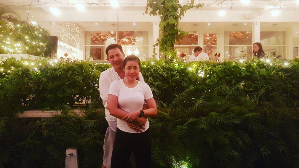 Dapat peran tukang selingkuh, 5 seleb ganteng ini aslinya setia lho