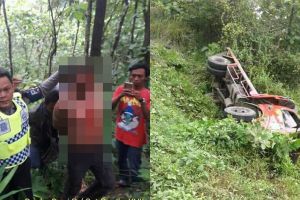 Aksi kejar-kejaran polisi dan pencuri truk semen ini bikin deg-degan