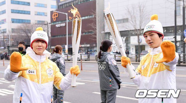 23 Idol K-Pop dapat kehormatan bawa obor Olimpiade PyeongChang 2018