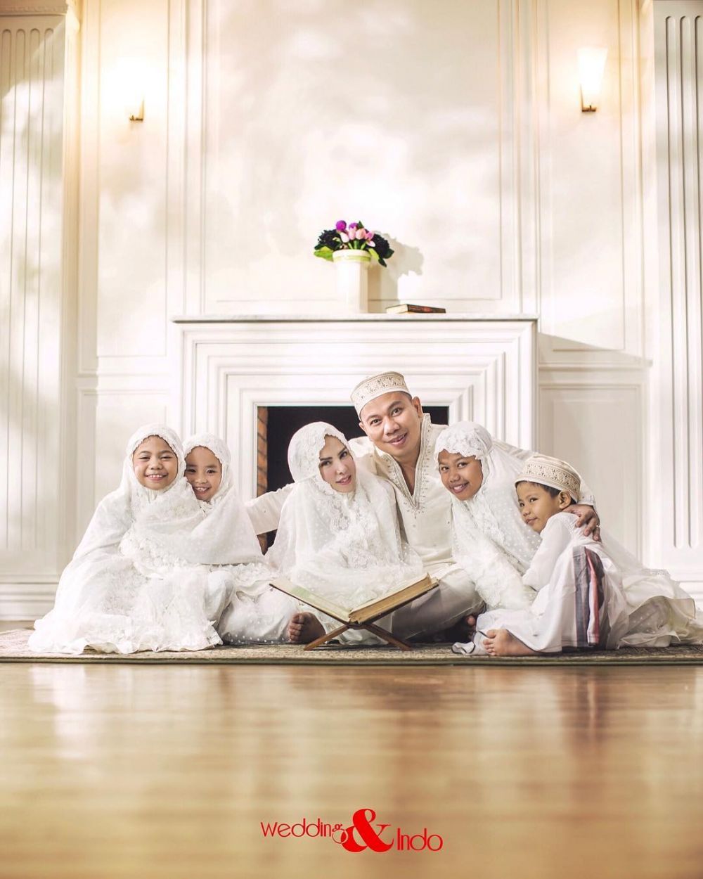 Prewedding lagi, Angel Lelga & Vicky pakai tema Beauty and The Beast