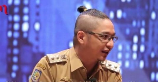 Pasha Ungu gaya rambutnya nyentrik, begini 10 kritikan pedas warganet