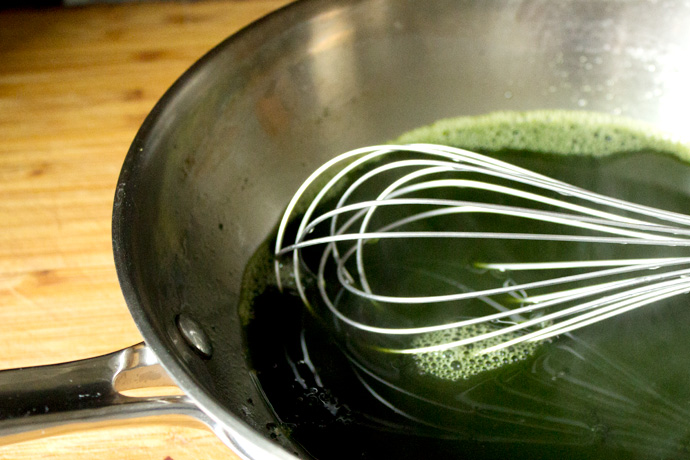 Bosan sama tiramisu yang gitu-gitu aja? Yuk coba bikin matchamisu