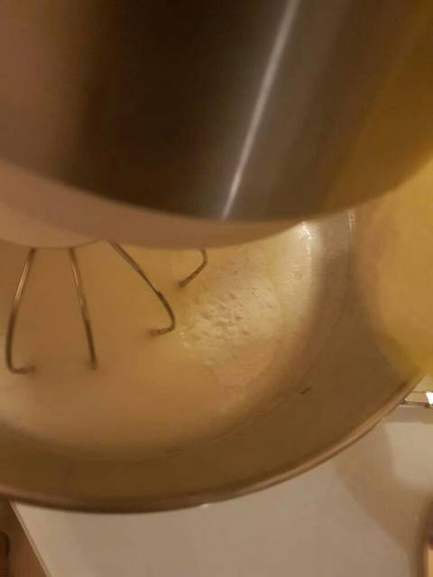 Tanpa oven dan kukusan, ini cara bikin cheesecake dengan magicom