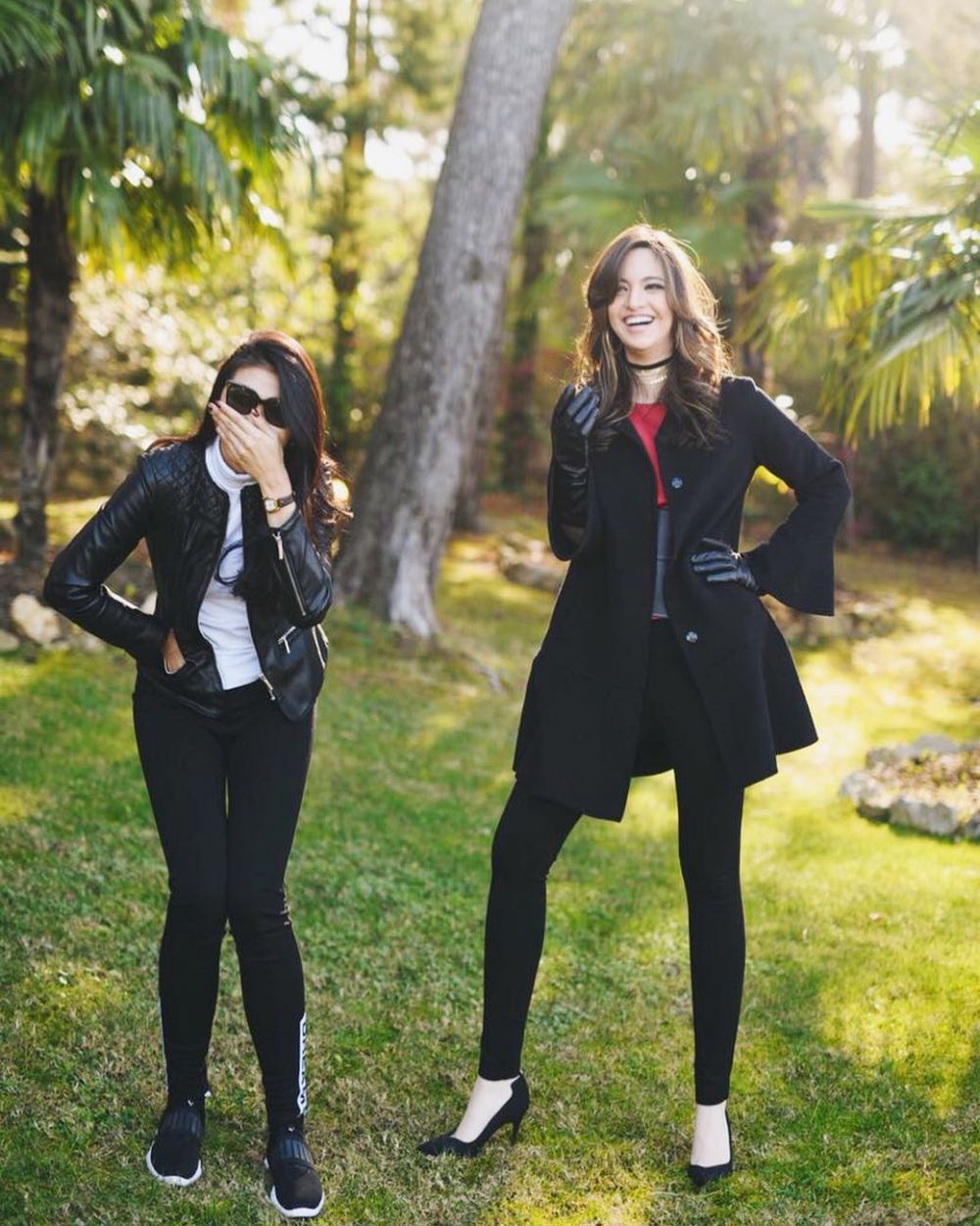 Pose bareng Jedar, begini 10 gaya Nia Ramadhani saat ikutan ngangkang