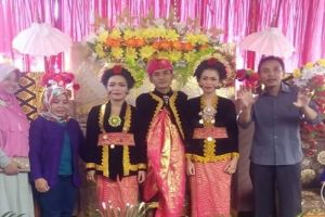 Kisah 5 pria berbeda yang nikahi dua wanita sekaligus, jangan iri ya?