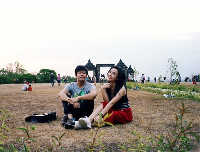 10 Potret mesra Dea Ananda & Ariel 'Nidji', sering dikira kakak-adik