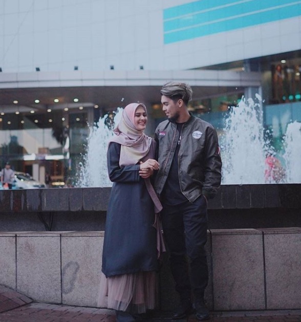 Punya bayi, 5 seleb ini jarang pamer momen bersama si baby di medsos