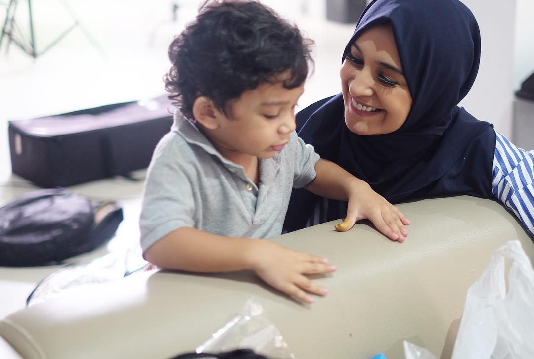 Usai melahirkan, 7 selebriti ini memilih vakum dari dunia hiburan