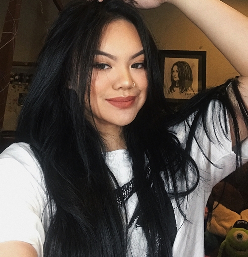 Disebut mirip Kylie Jenner, gaya terbaru Shafa Harris ini seksi abis