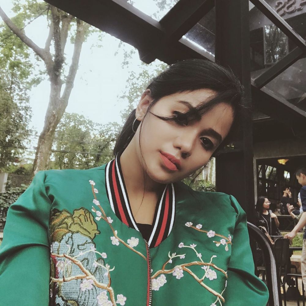 10 Pesona Nabila Febriyanti, putri pelatih PSMS yang bikin jatuh hati