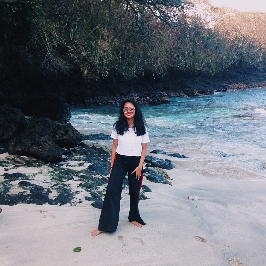 10 Pesona Nabila Febriyanti, putri pelatih PSMS yang bikin jatuh hati