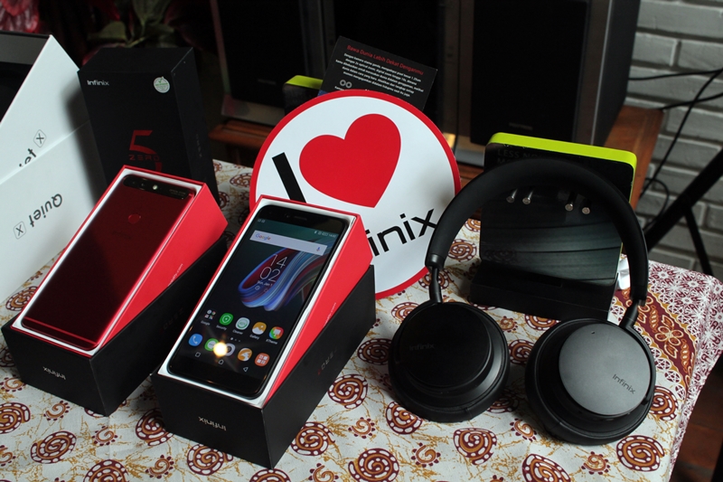Infinix Zero 5, ponsel pintar yang diklaim sebagai penantang iPhone8