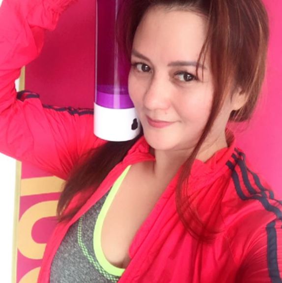 10 Foto terbaru Mama Rika di sinetron Bidadari, memesona di usia 44