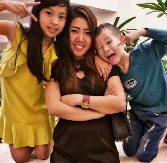 Nikah bulan depan, ini 8 potret romantis Okan Kornelius dan kekasihnya