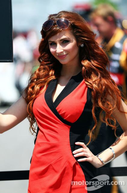 Dilarang musim depan, ini 10 foto gadis sirkuit Formula 1 paling hot