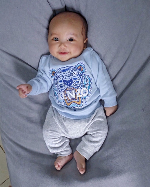 10 Potret Baby Xabiru, putra Rachel Vennya yang imut & curi perhatian