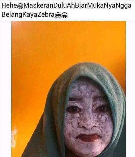 10 Potret 'murah senyum' ini bikin ngakak dan salah paham