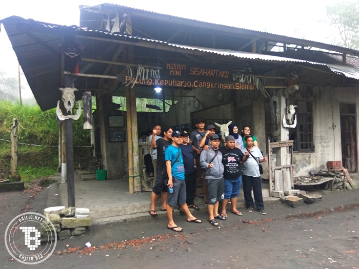 Kisah Sriyanto, korban letusan Merapi 2010 yang memuseumkan hartanya