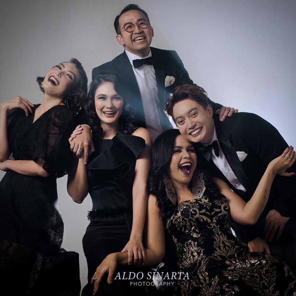 10 Potret Gank Mentri Ceria, geng sosialita Luna Maya yang hits abis