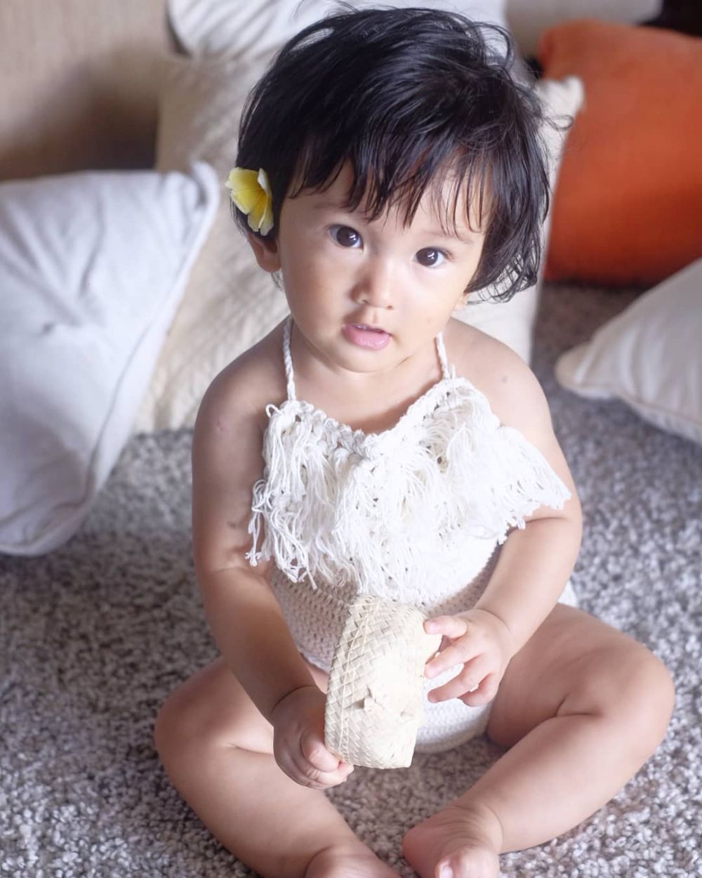 9 Putri tunggal dari pasangan seleb ini ngegemesin, jadi pengen momong