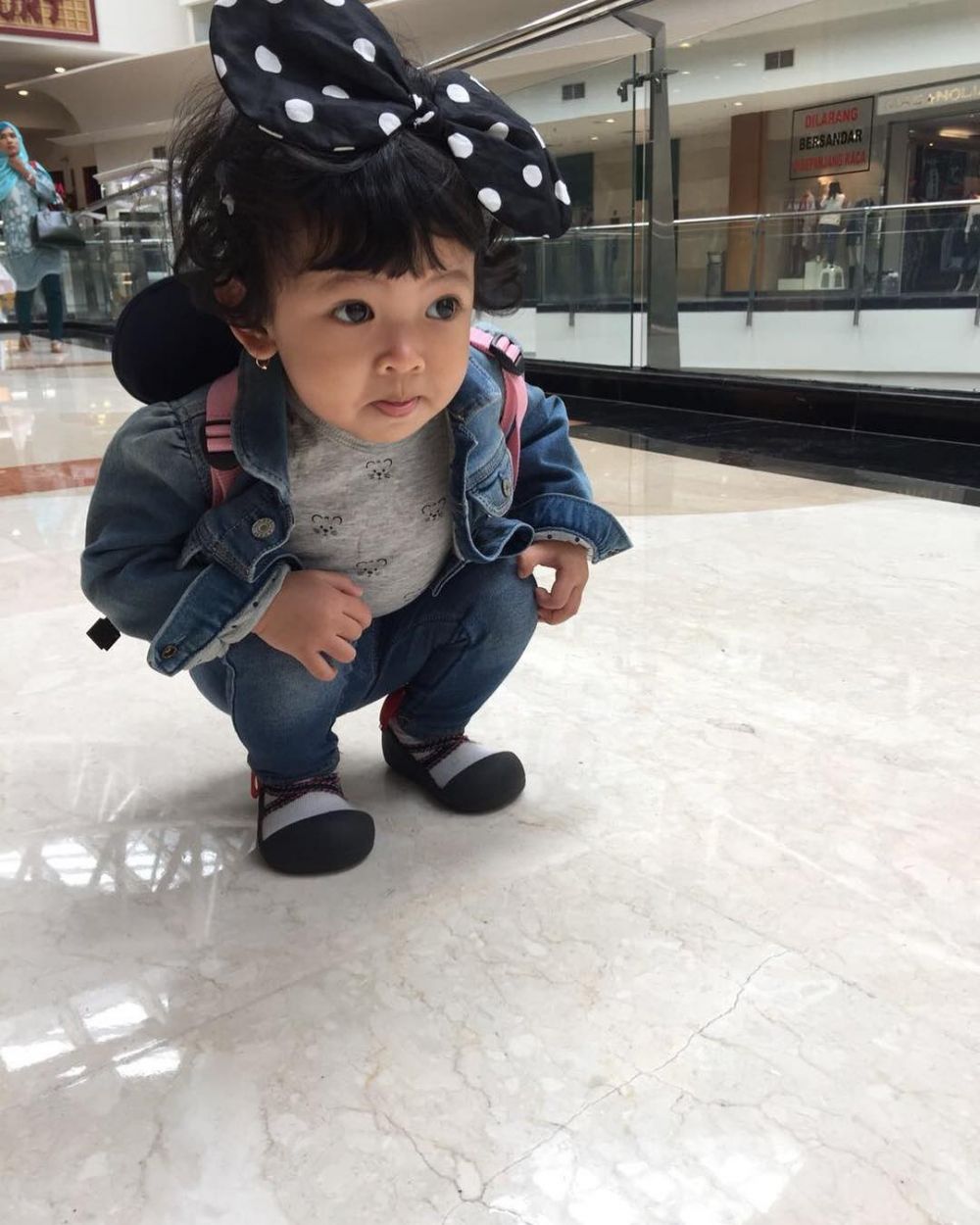 9 Putri tunggal dari pasangan seleb ini ngegemesin, jadi pengen momong