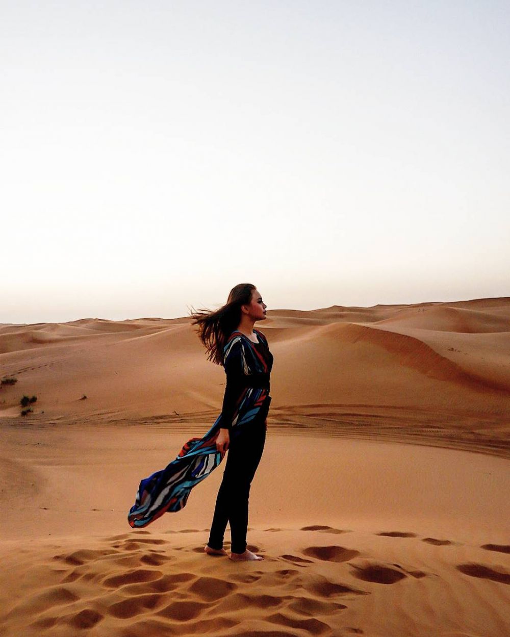 Gaya 7 seleb Tanah Air liburan di gurun pasir, asyik bareng unta