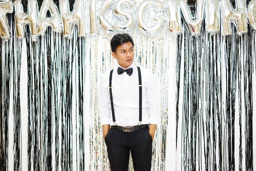 10 Potret Eno Retra, pacar Mumuk Gomez yang jarang diketahui orang