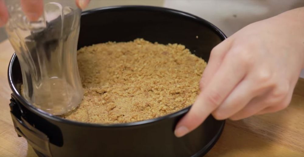 Begini lho cara mudah bikin lemon cheese cake tanpa oven