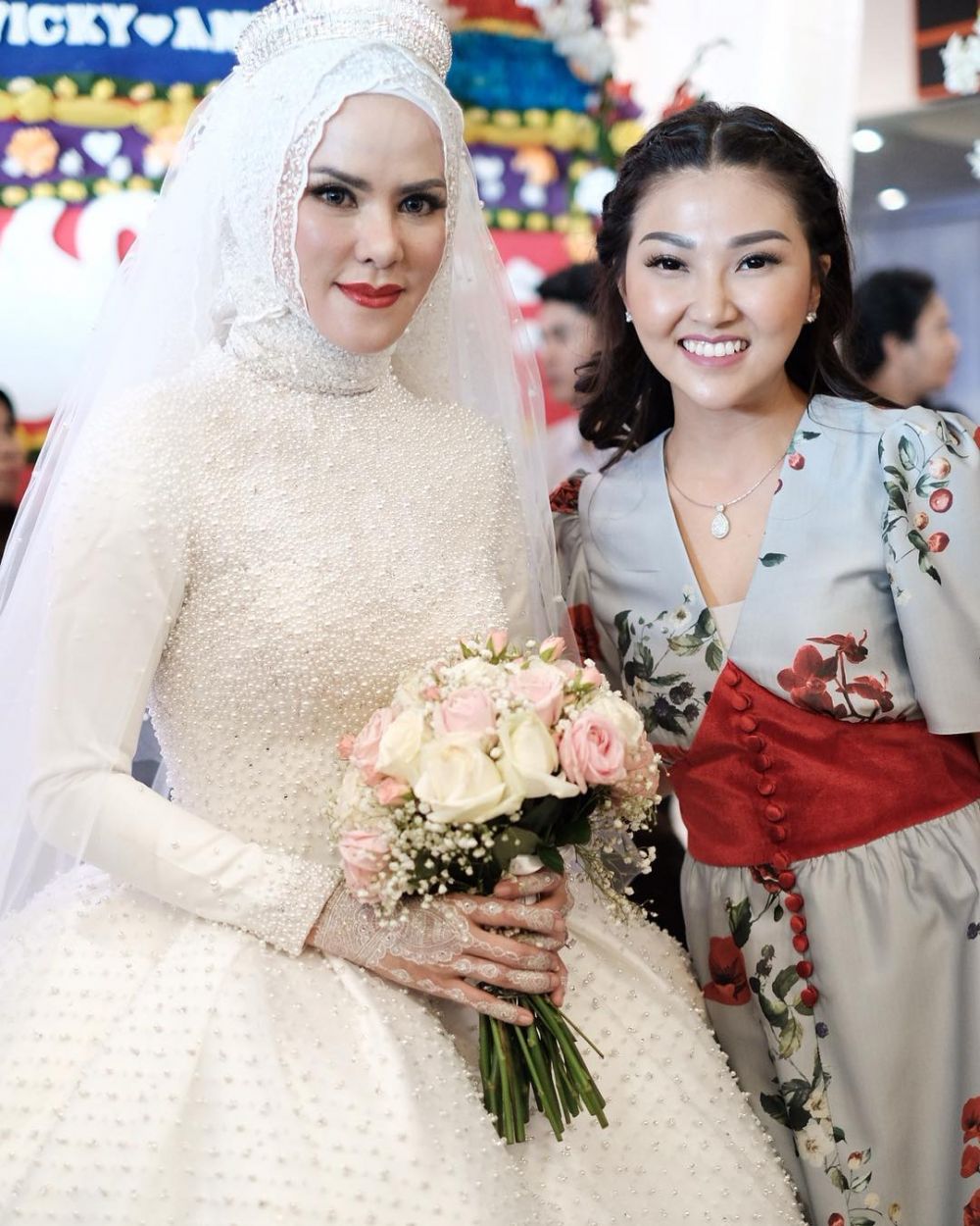 Gaya 6 seleb di pernikahan Angel Lelga & Vicky, glamor & kece abis