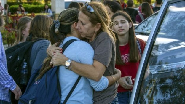 Tragedi pembunuhan di AS tewaskan 17 orang, pelaku masih 19 tahun