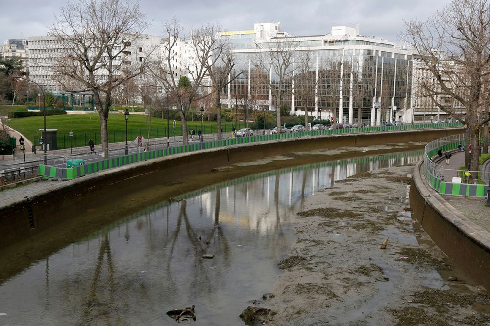 7 Potret sungai cantik Paris setelah dikeringkan, isinya nggak nyangka
