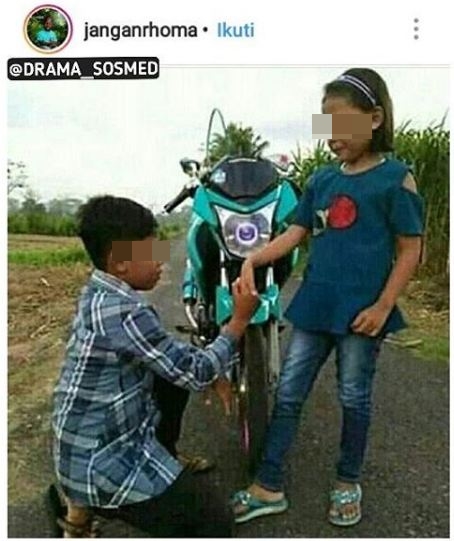 Postingan kocak 10 foto pasangan ini bikin iri, jodoh itu nyata