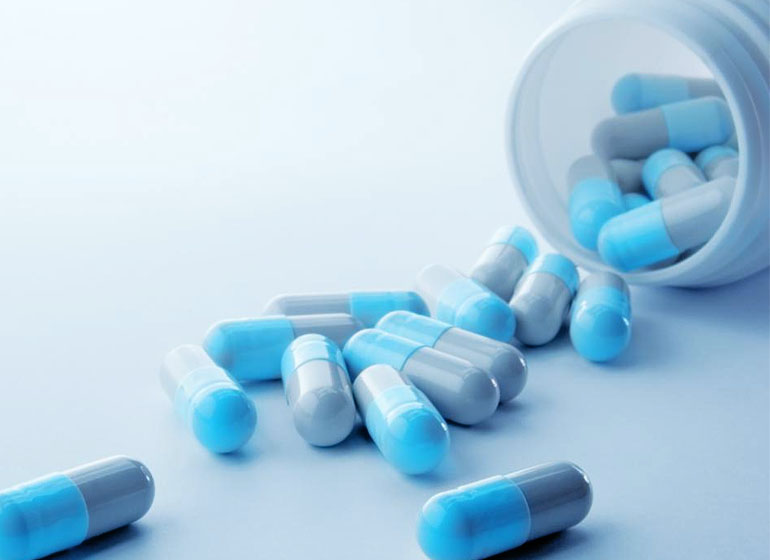 Hati-hati, 5 jenis obat ini ternyata nggak boleh diminum bareng teh