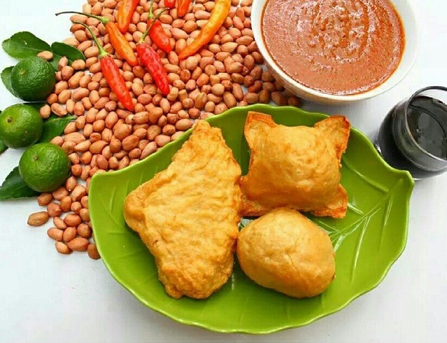 5 Spot makan batagor ini paling terkenal di Bandung, langganan artis