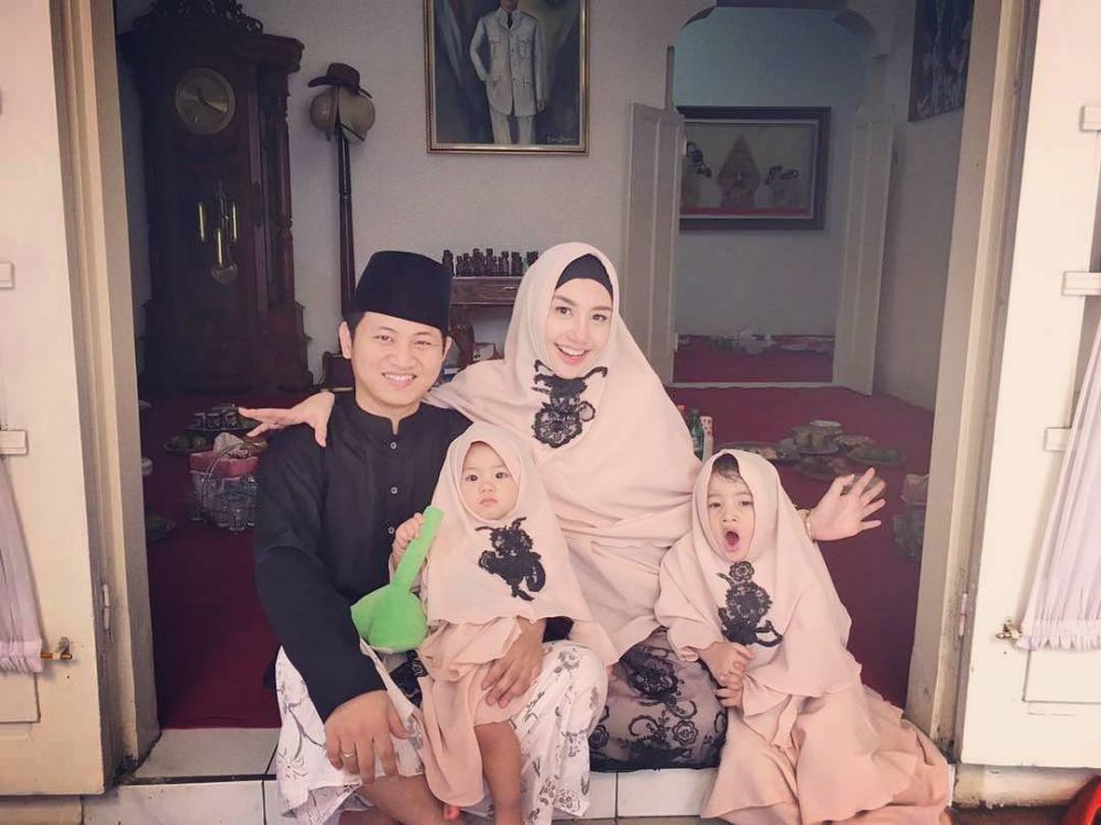 Ini 4 rahasia cantik Novita Hardiny, istri wakil bupati Trenggalek