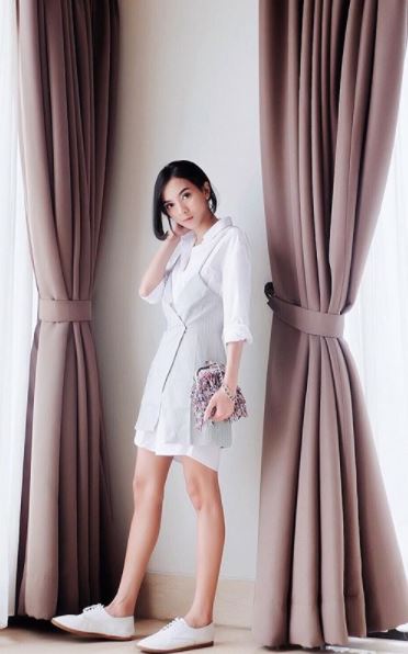 10 Gaya OOTD simpel ala Nazla Alifa, cocok buat cewek bertubuh skinny