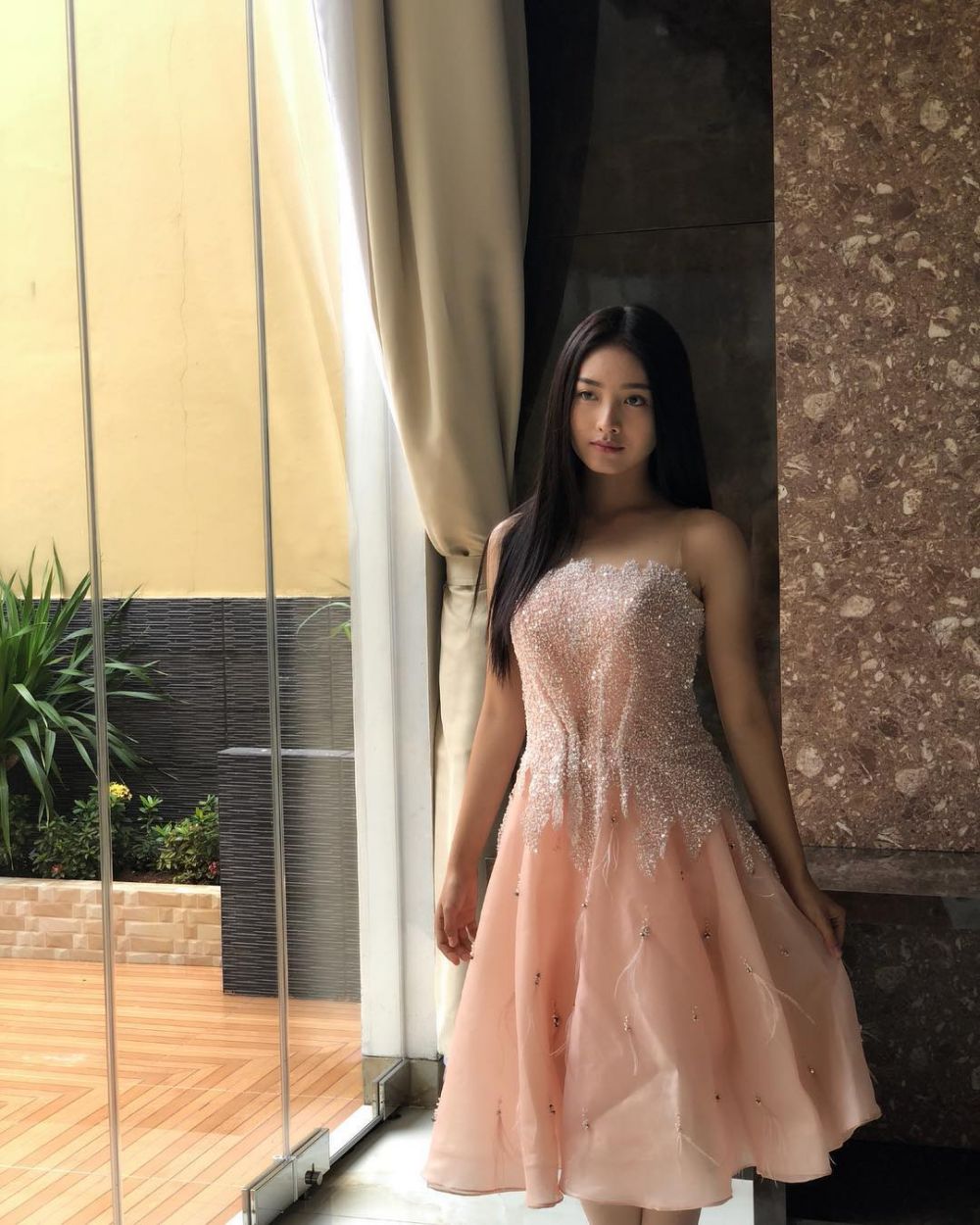 Pesona 8 seleb cantik saat rayakan Imlek 2018, posenya menggoda banget