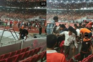 10 Aksi anarkis suporter rusak SUGBK saat final Piala Presiden, miris