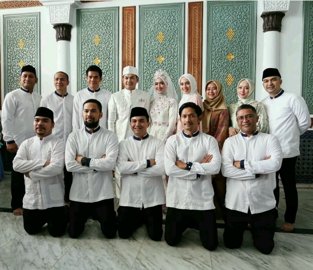 Resmi lepas status duda, ini 8 momen sakral pernikahan Tommy Kurniawan