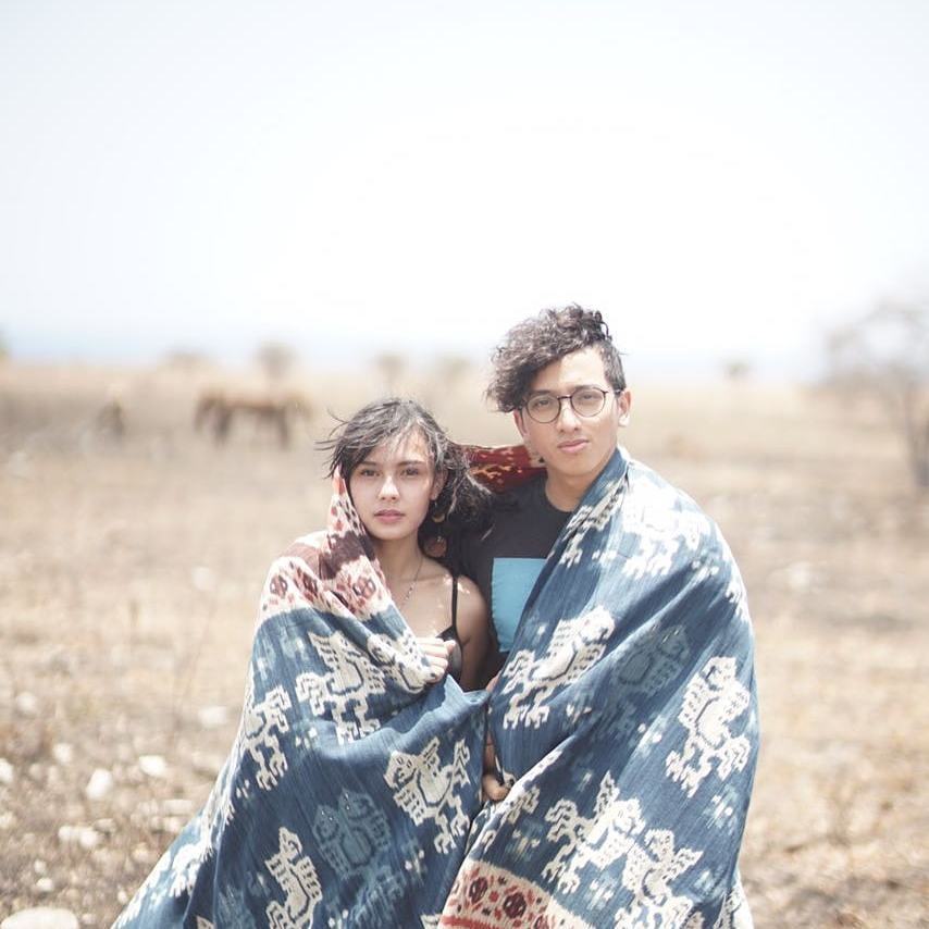 Pernah ditolak cintanya, perjuangan 5 seleb ini berbuah manis