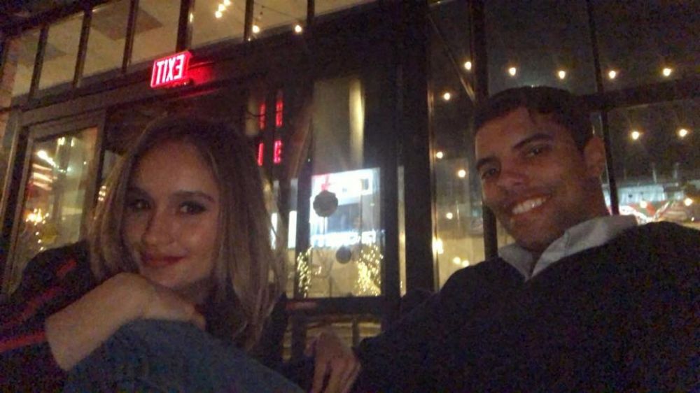 Go public, begini 9 momen romantis Cinta Laura dan kekasih bulenya