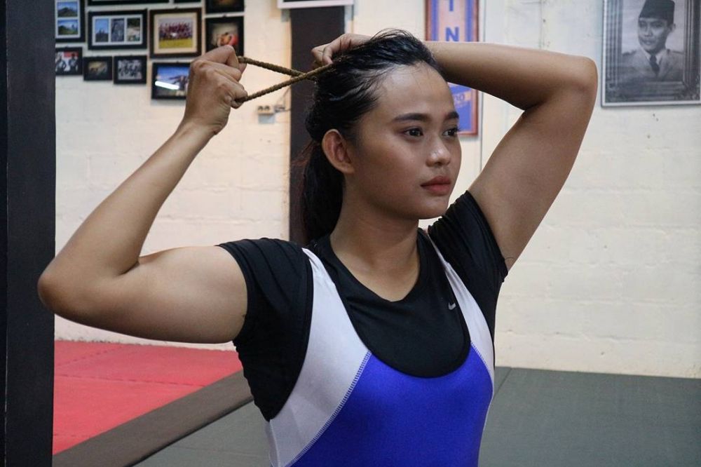 Cewek cantik ini punya profesi yang bikin cowok nggak berani godain